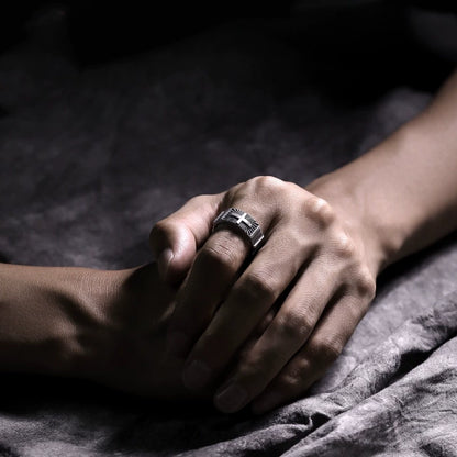 Joshua 1:9 Fearless Cross Ring
