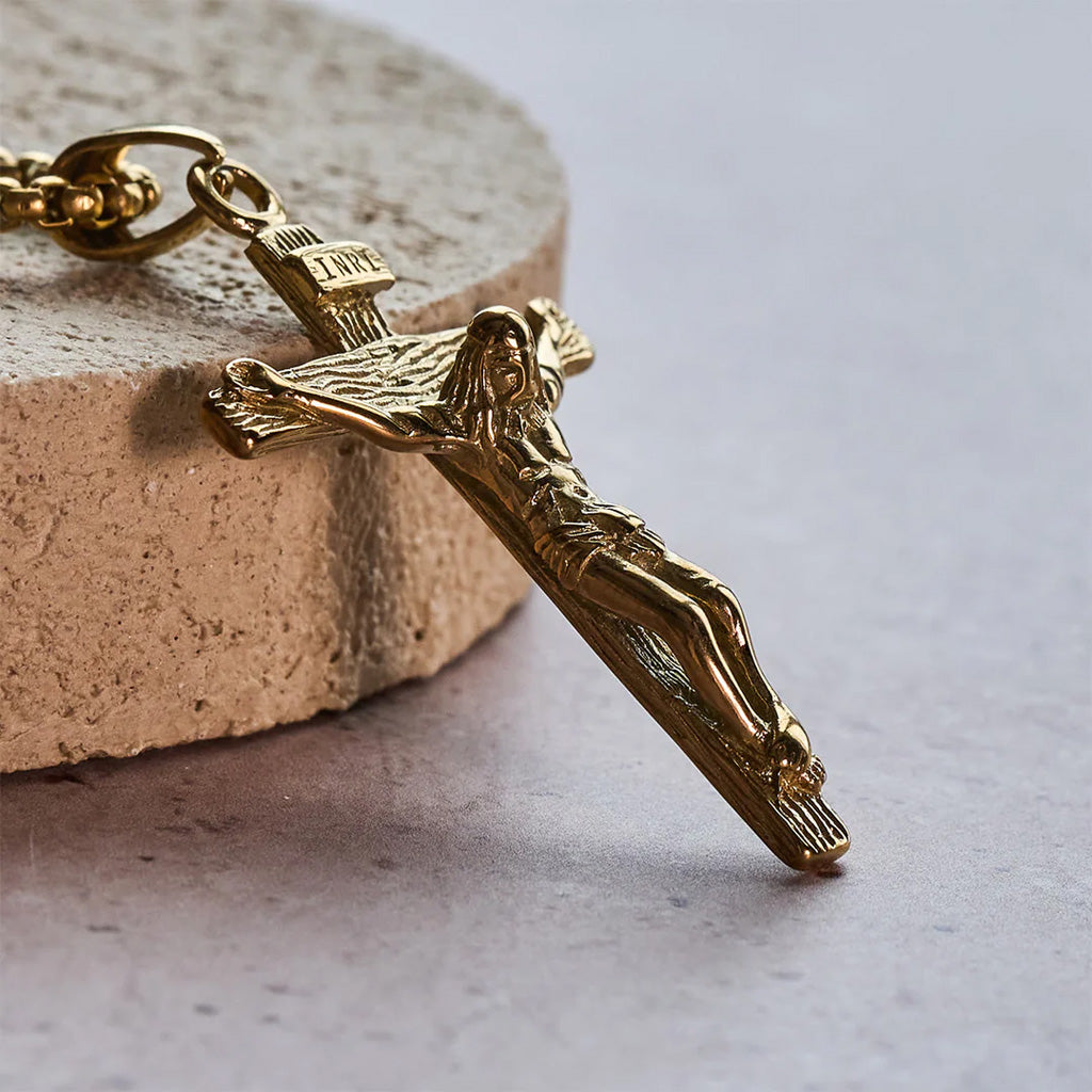 INRI Jesus Crucifix Necklace with Detailed Pendant — Faith