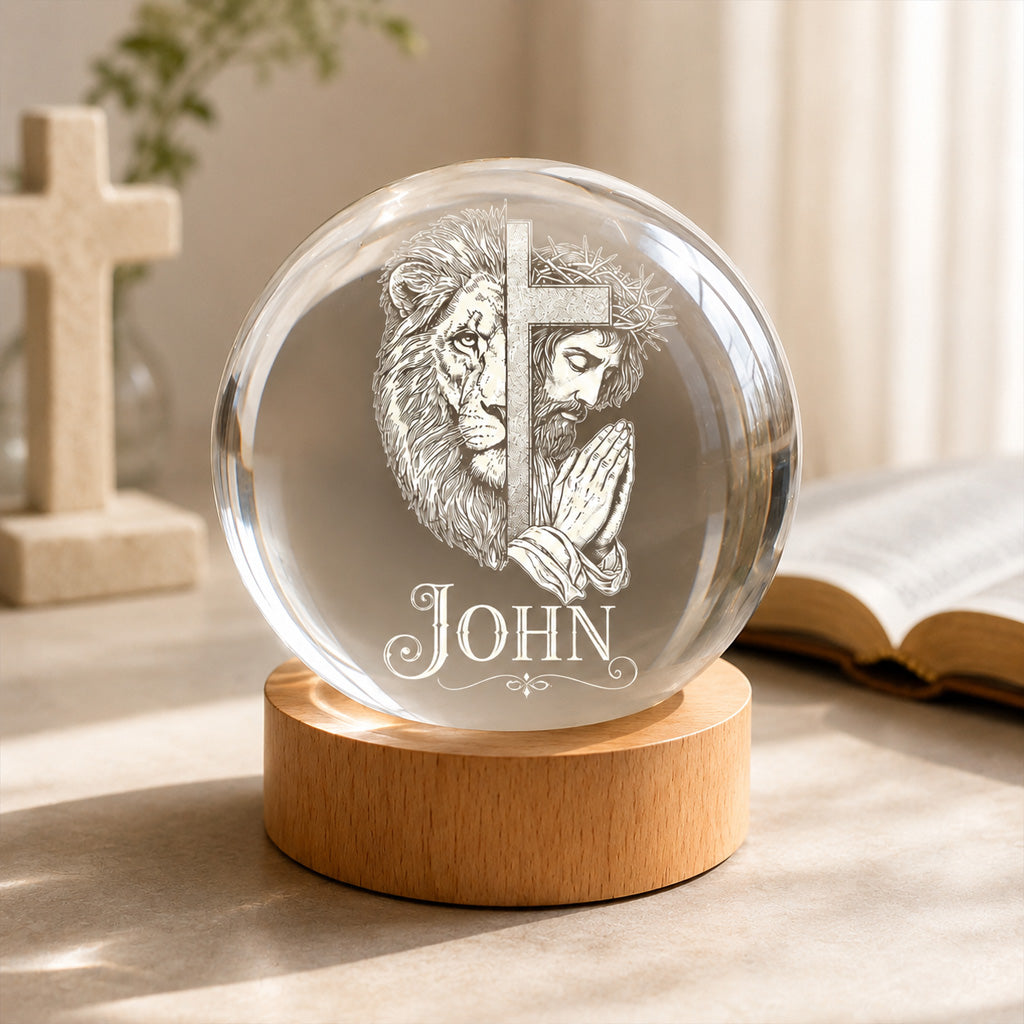 【Deal Today】Personalized Christian Crystal Night Light with Lion, Cross, and Jesus — Strength
